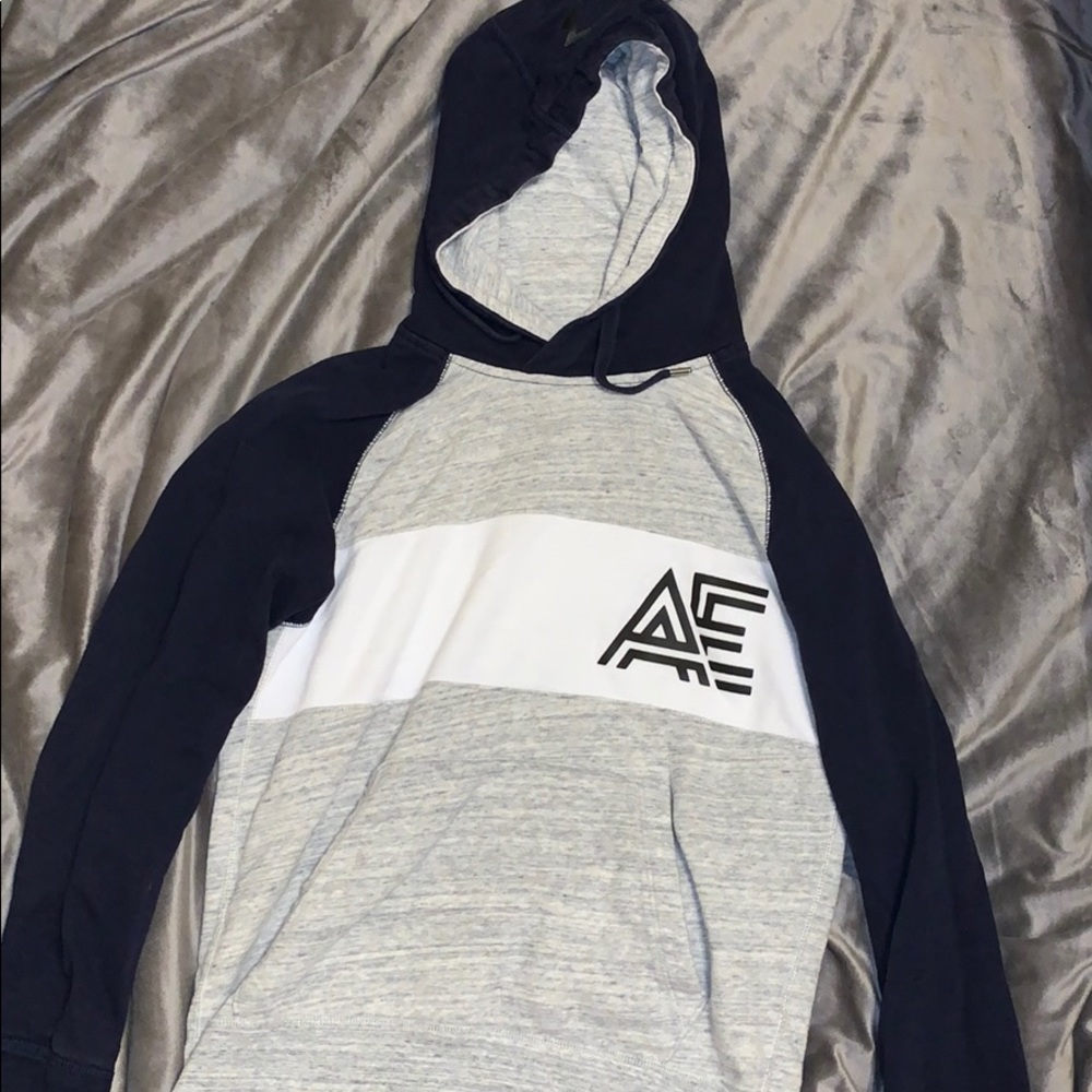 American Eagle small hoodie